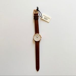 Daniel Wellington Petite Womens Watch- brand new